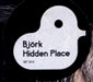 Sticker on front cover - Hidden place - Björk - CD - Polydor - 587141-2 (Europe)
